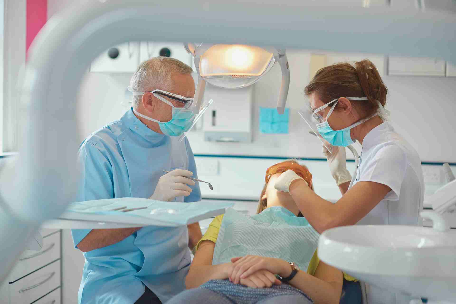Dentist in Greenback, TN